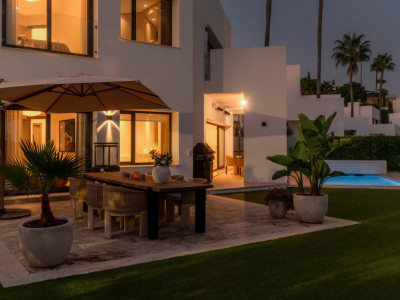 Villa zum Verkauf in Atalaya Fairways, Benahavis
