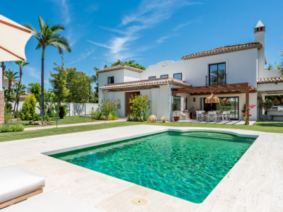 Villa zum Verkauf in Casasola, Estepona