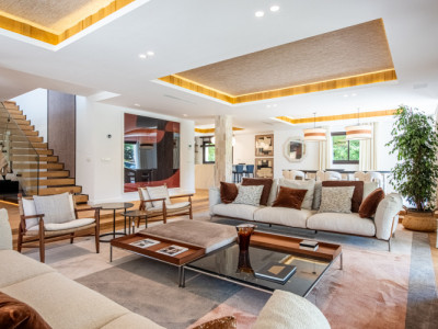Villa zum Verkauf in Casasola, Estepona