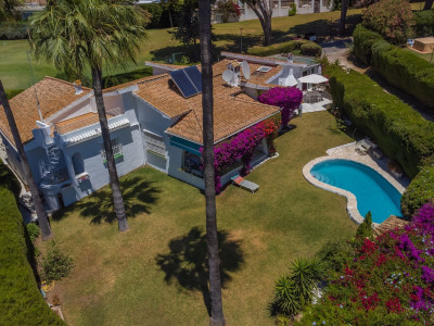 Villa en venta en Guadalmina Alta, San Pedro de Alcantara