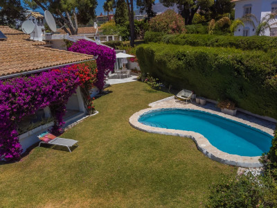 Villa en venta en Guadalmina Alta, San Pedro de Alcantara