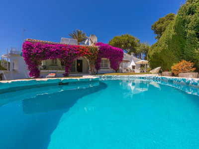 Villa en venta en Guadalmina Alta, San Pedro de Alcantara