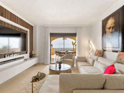 Apartamento en venta en Hacienda del Señorio de Cifuentes, Benahavis