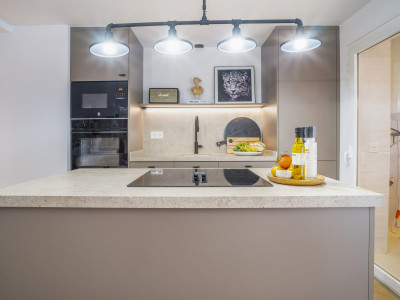 Erdgeschosswohnung zum Verkauf in La Dama de Noche, Nueva Andalucia