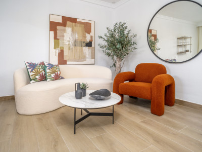 Erdgeschosswohnung zum Verkauf in La Dama de Noche, Nueva Andalucia