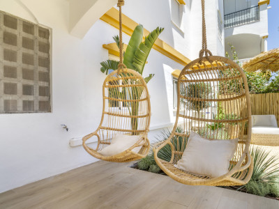 Erdgeschosswohnung zum Verkauf in La Dama de Noche, Nueva Andalucia
