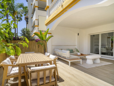 Erdgeschosswohnung zum Verkauf in La Dama de Noche, Nueva Andalucia