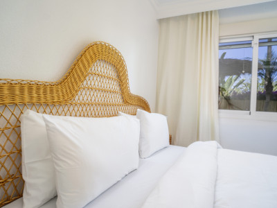Erdgeschosswohnung zum Verkauf in La Dama de Noche, Nueva Andalucia
