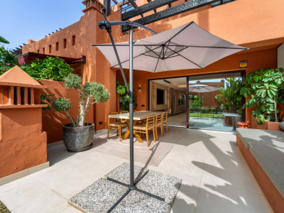 Adosado en venta en Altos de Puente Romano, Marbella Golden Mile