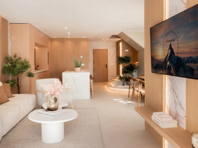 Adosado en venta en Azalea Beach, Marbella - Puerto Banus