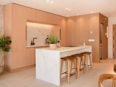 Adosado en venta en Azalea Beach, Marbella - Puerto Banus