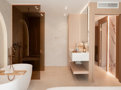 Adosado en venta en Azalea Beach, Marbella - Puerto Banus
