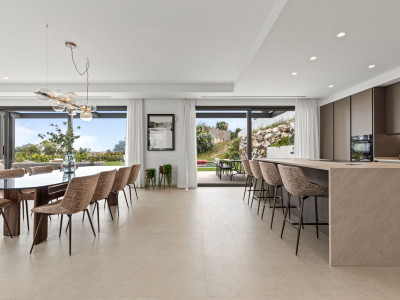 Villa en venta en Benahavis