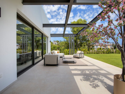 Villa en venta en Benahavis