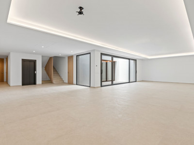 Villa en venta en Benahavis