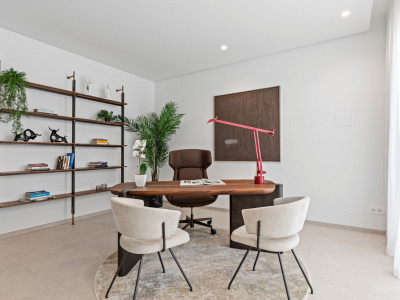 Villa en venta en Benahavis