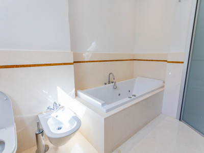 Villa Jumelée à vendre à Meisho Hills, Marbella Golden Mile