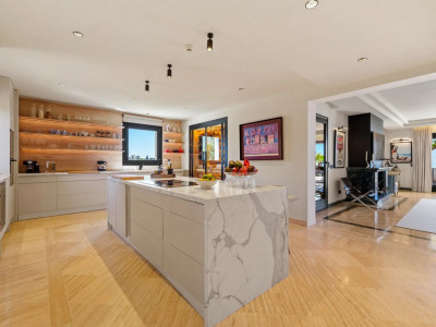 Duplex Penthouse à vendre à Monte Paraiso Country Club, Marbella Golden Mile