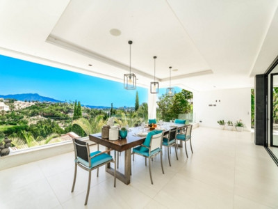 Villa zum Verkauf in Los Flamingos Golf, Benahavis