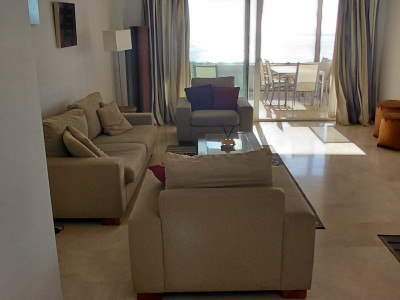 Apartamento en venta en Los Granados Playa, Estepona