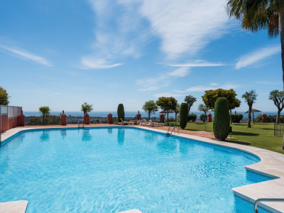 Duplex Penthouse for sale in Monte Halcones, Benahavis