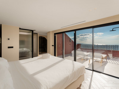 Duplex Penthouse for sale in Monte Halcones, Benahavis