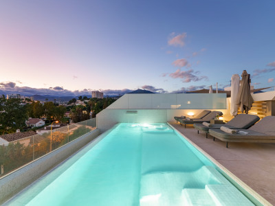 Villa à vendre à Nueva Andalucia