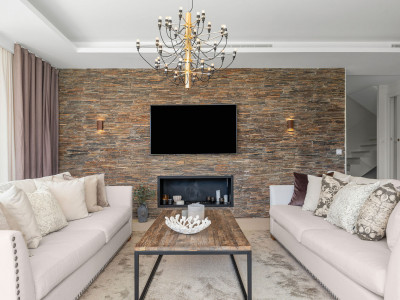 Villa for sale in Linda Vista Baja, San Pedro de Alcantara