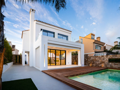 Вилла в продаже в Costalita, Эстепона