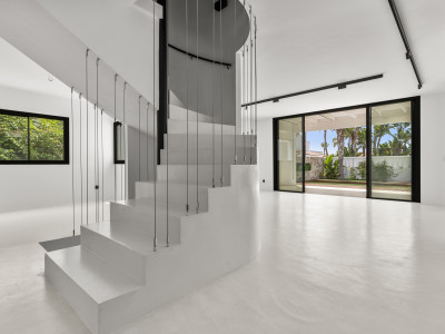 Вилла в продаже в Costalita, Эстепона