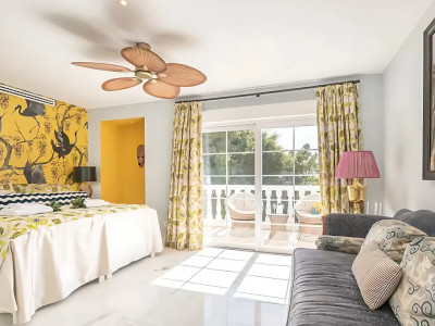 Villa for sale in Paraiso Alto, Benahavis