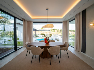 Вилла в продаже в Paraiso Alto, Бенахавис