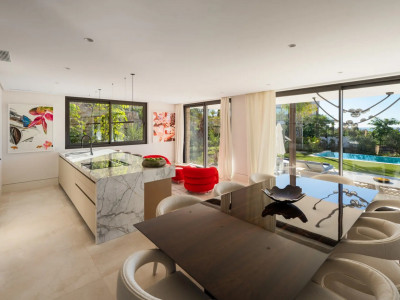 Villa zum Verkauf in Marbella Hill Club, Marbella Goldene Meile