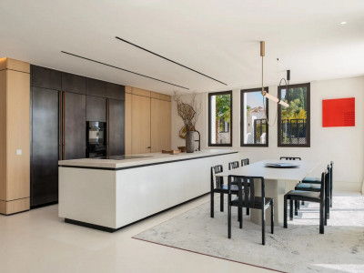 Villa zum Verkauf in Marbella Hill Club, Marbella Goldene Meile