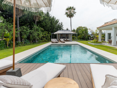 Вилла в продаже в Atalaya Golf, Эстепона