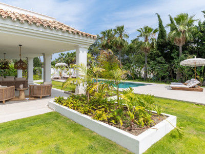 Вилла в продаже в Atalaya Golf, Эстепона