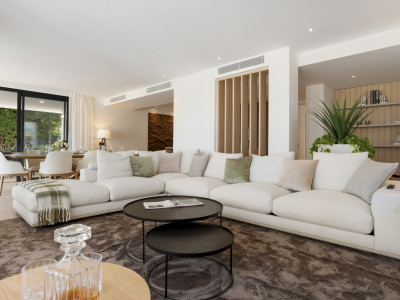 Вилла в продаже в Guadalmina Alta, Сан Педро де Алькантара