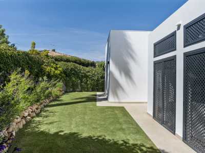 Вилла в продаже в Guadalmina Alta, Сан Педро де Алькантара