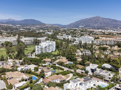 Вилла в продаже в Guadalmina Alta, Сан Педро де Алькантара