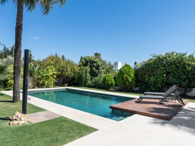 Вилла в продаже в Guadalmina Alta, Сан Педро де Алькантара