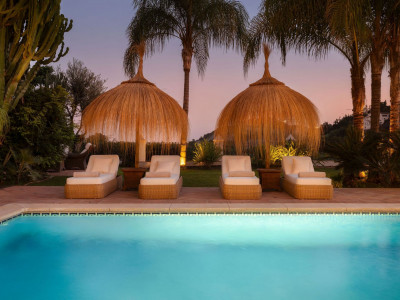 Вилла в продаже в El Madroñal, Бенахавис