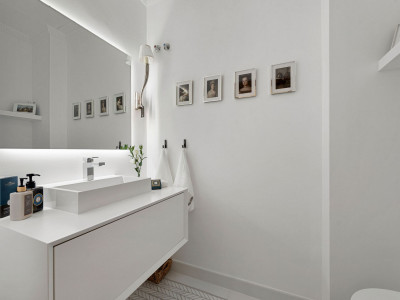 Вилла в продаже в El Madroñal, Бенахавис