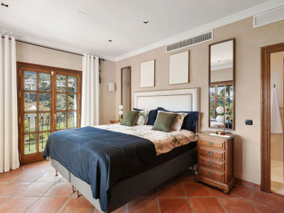 Вилла в продаже в El Madroñal, Бенахавис