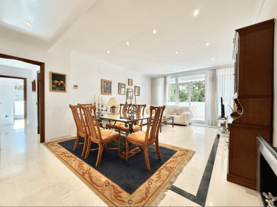 Wohnung zum Verkauf in Marbella Real, Marbella Goldene Meile