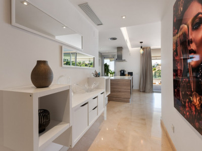 Апартамент в продаже в Botanic, Бенахавис