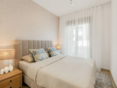 Таунхаус в продаже в Jardines de las Lomas, Золотая Миля