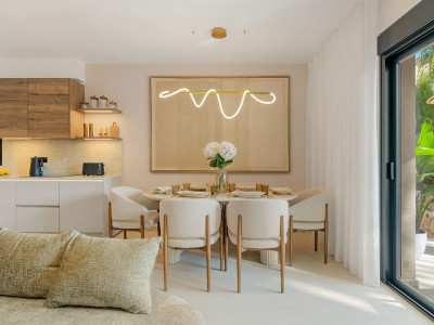 Таунхаус в продаже в Jardines de las Lomas, Золотая Миля