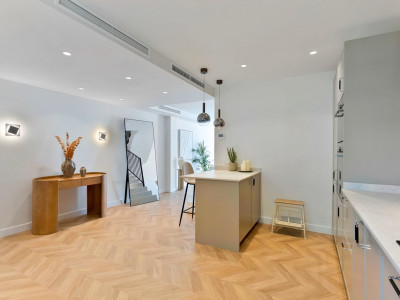 Adosado en venta en Nagüeles, Marbella Golden Mile