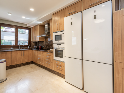 Апартамент на нижнем этаже в продаже в Mar Azul, Эстепона