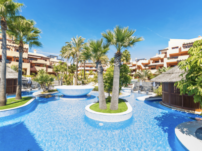 Апартамент на нижнем этаже в продаже в Mar Azul, Эстепона